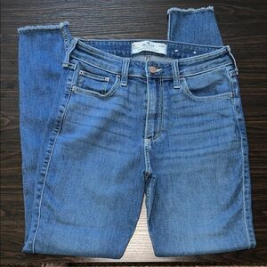 Hollister Women's Classic Blue Ankle Jeans